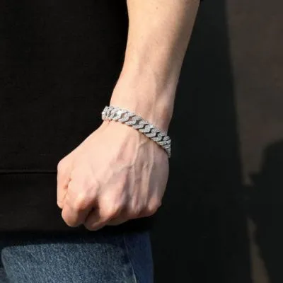 Trendy-Lced-Out-Diamond-Cut-Neck-Bracelet-For-Men-deep-com-bd